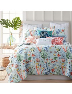 Sancti Petri Quilt Set - King/Cal King Quilt + Two King Pillow Shams - Coastal - Yellow Blue Green Coral - Quilt Size (106x92in.) and Pillow Sham Size (36x20in.) - Reversible - Cotton
