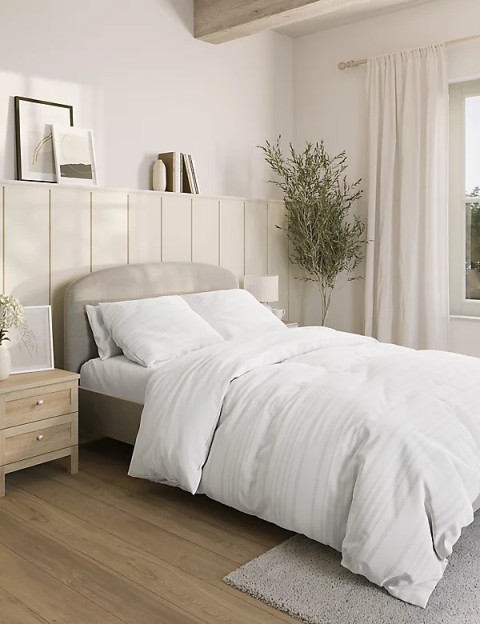 Cotton Rich Geometric Bedding Set
